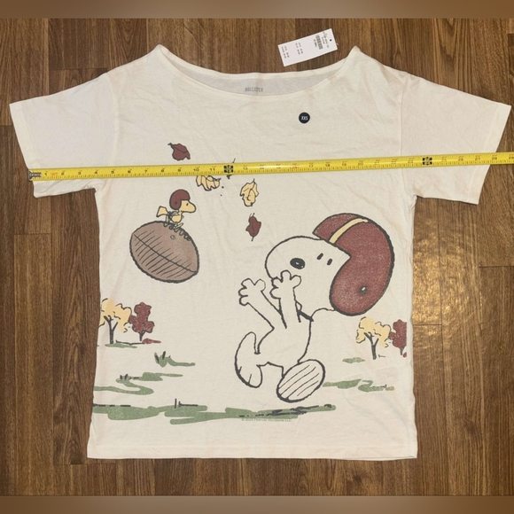 HOLLISTER SNOOPY Cream Color Sleepwear Tee xxsmall NEW! - Picture 8 of 13